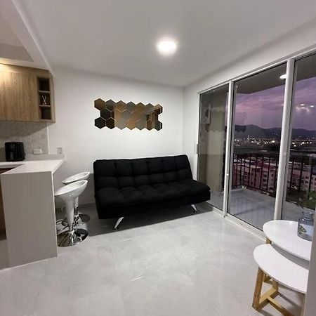 Moderno Apartamento Norte Cali Apartment Bagian luar foto